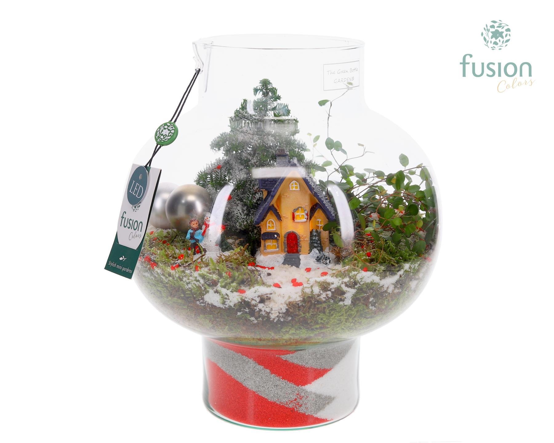 Green Bottle Laura Medium met Kerst arrangement, D 26 cm Green Bottle Laura Medium met Kerst arrangement, D 26 cm