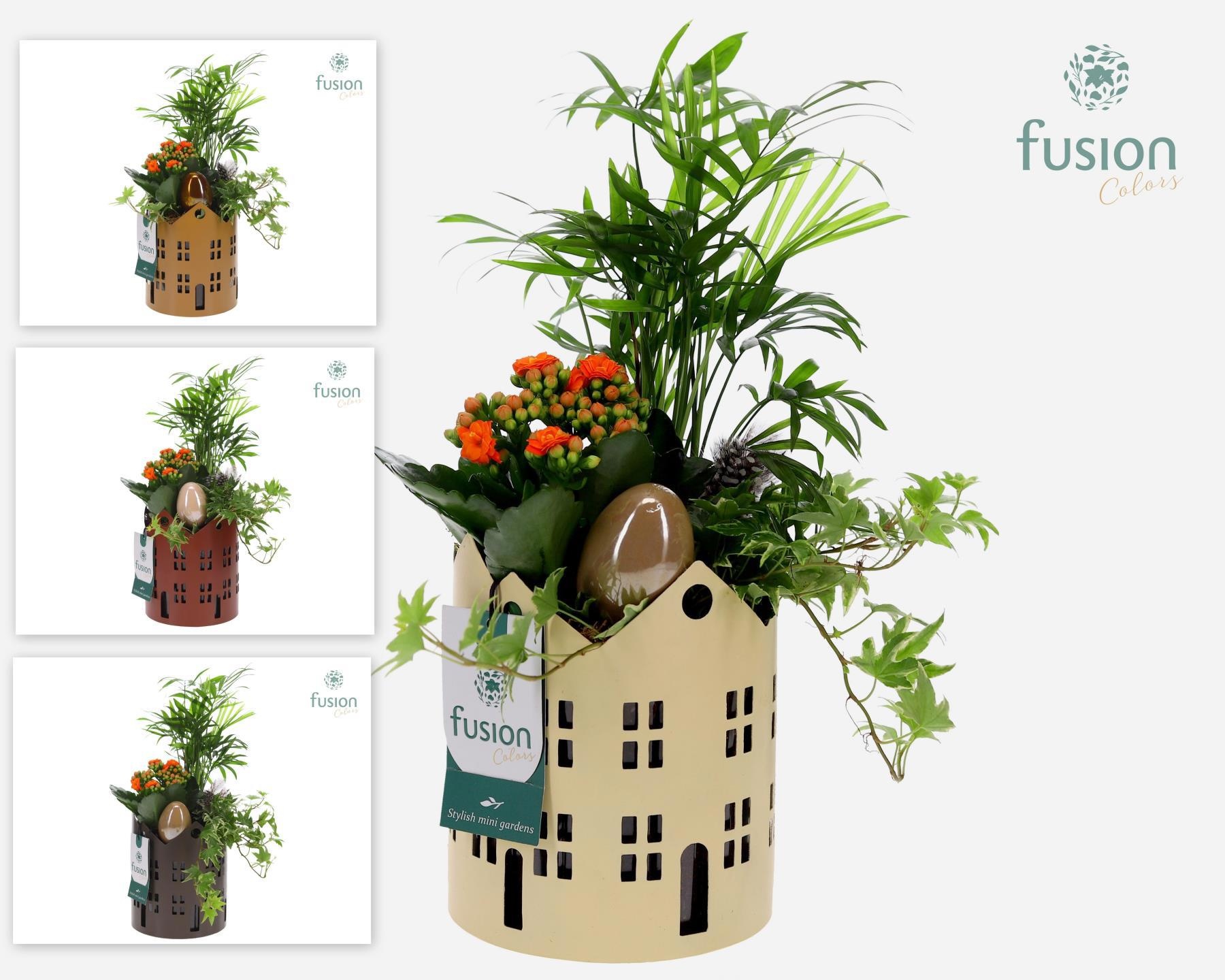 Zinken Huisjes planter met Pasen Arrangement, D 13 cm