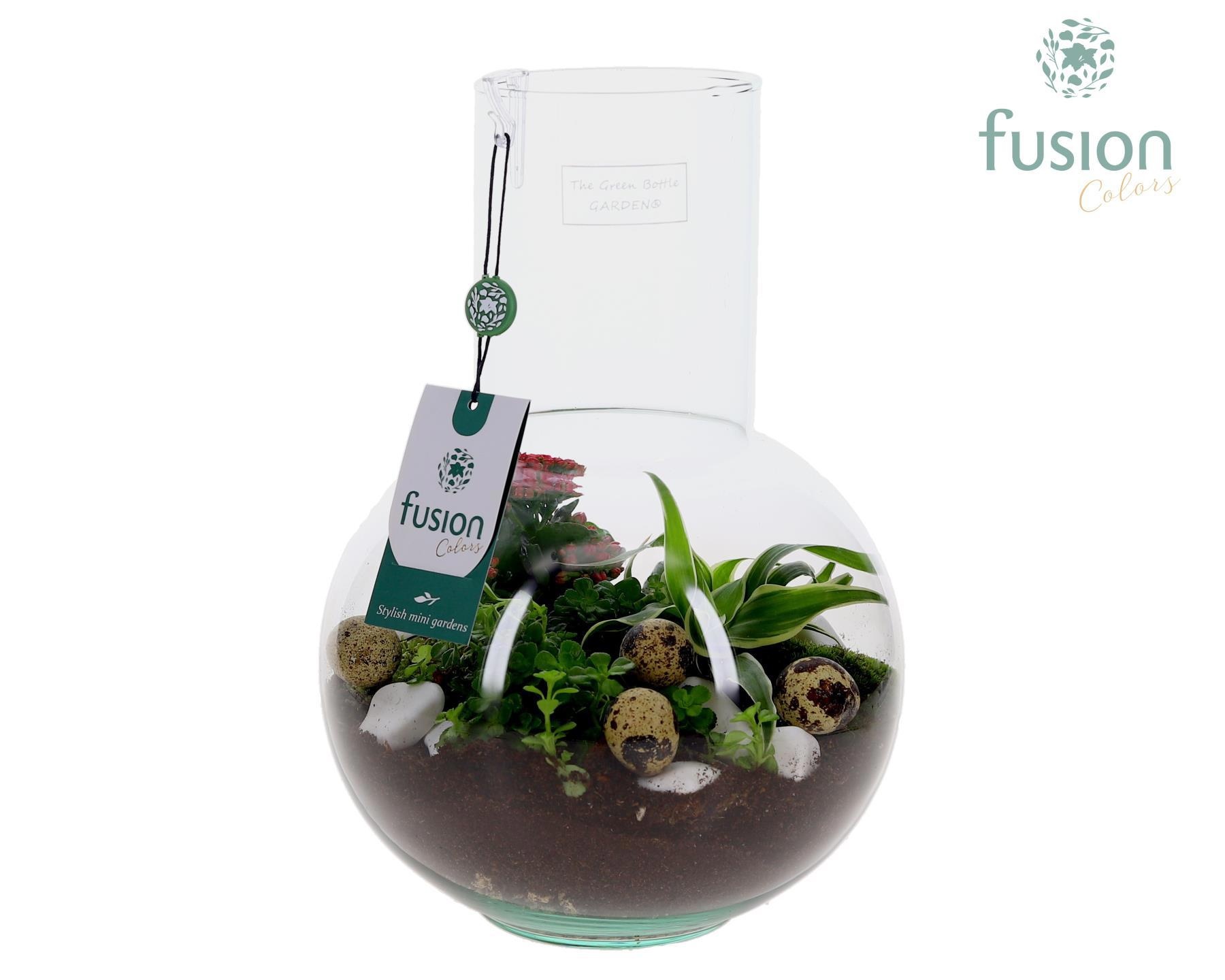 Green Bottle Suzanne Medium met Pasen arrangement, D 21