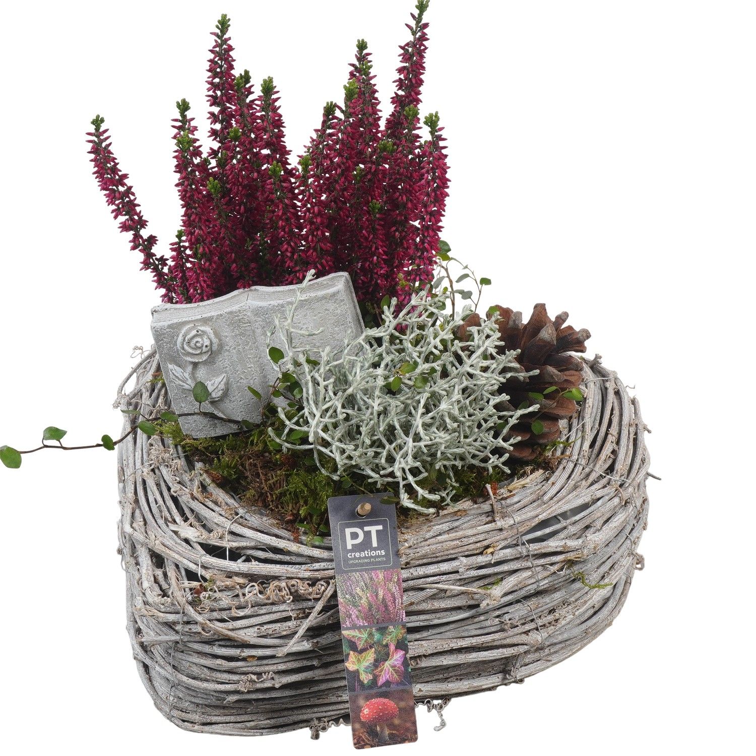 PTAH8669 Arrangement Allerheiligen in rieten hart, D 26 cm PTAH8669 Arrangement Allerheiligen in rieten hart, D 26 cm
