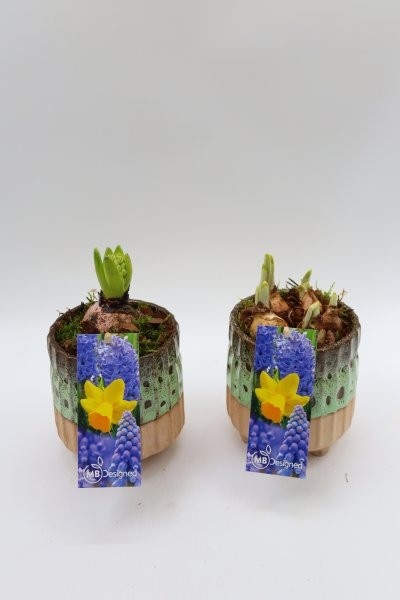 Bollen, luxe keramiek ribbelpot pootjes S; mix, D 11