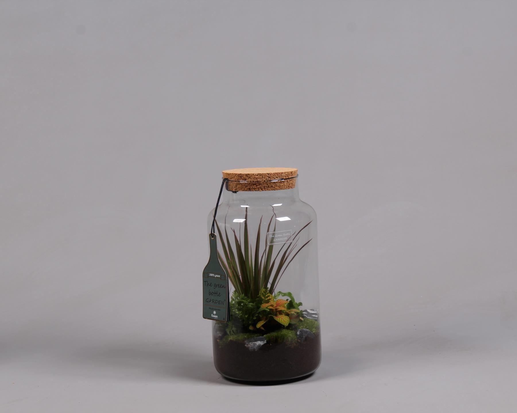 Green Bottle met Arrangement., D 19 cm Green Bottle met Arrangement., D 19 cm