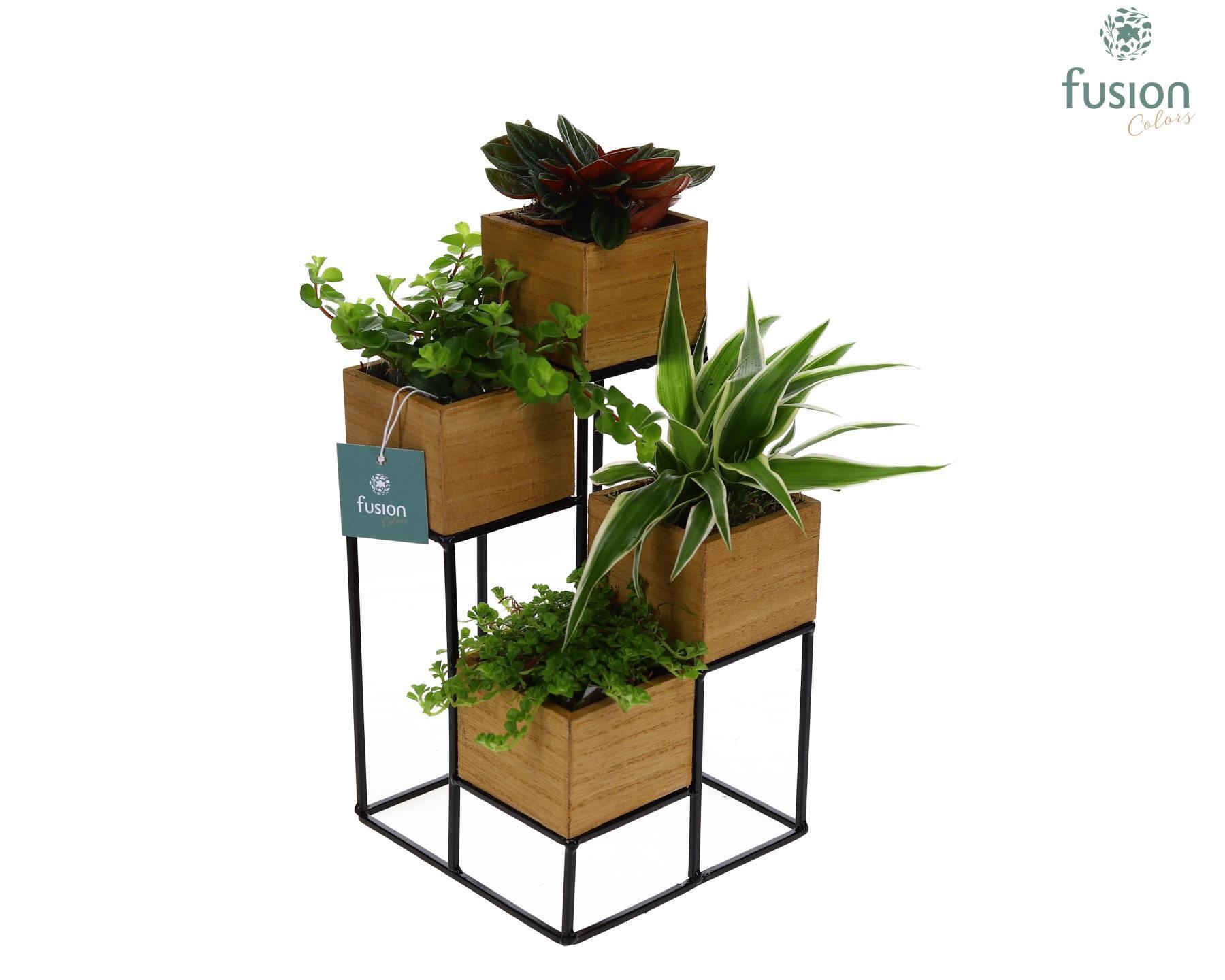 Tower hout met metaal met Groene Planten, D 15