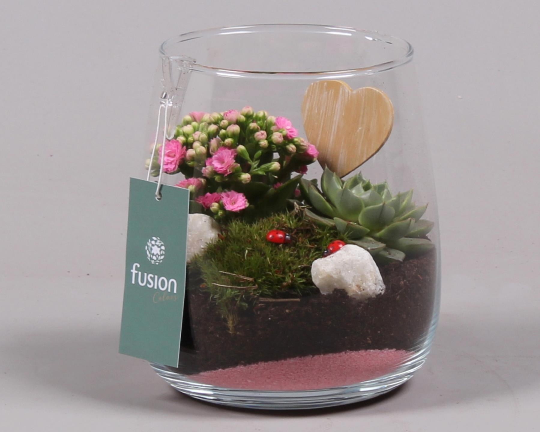 Glas Alzada met arrangement love, D 15