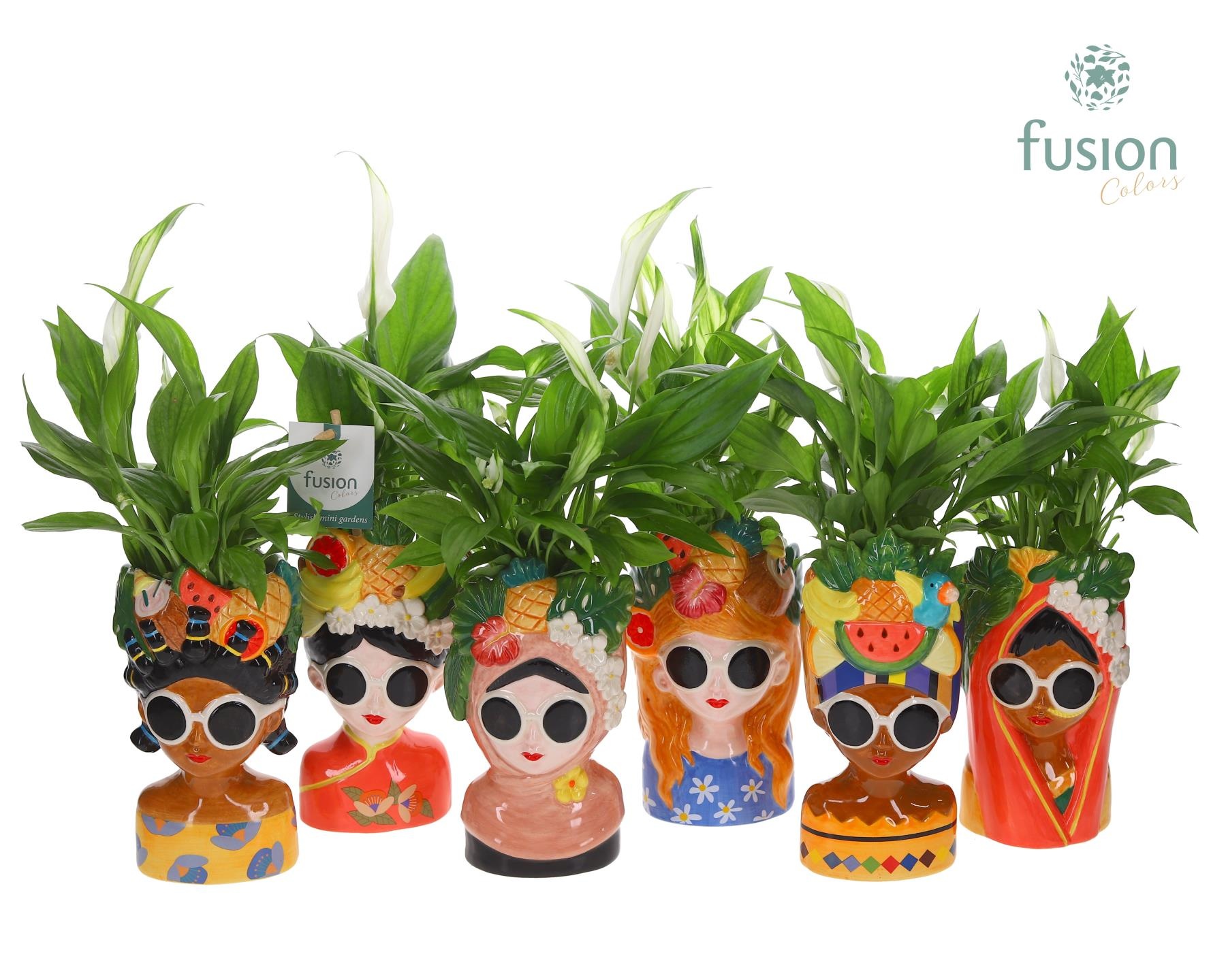 Keramiek Wereldvrouwen met Spathiphyllum, D 10