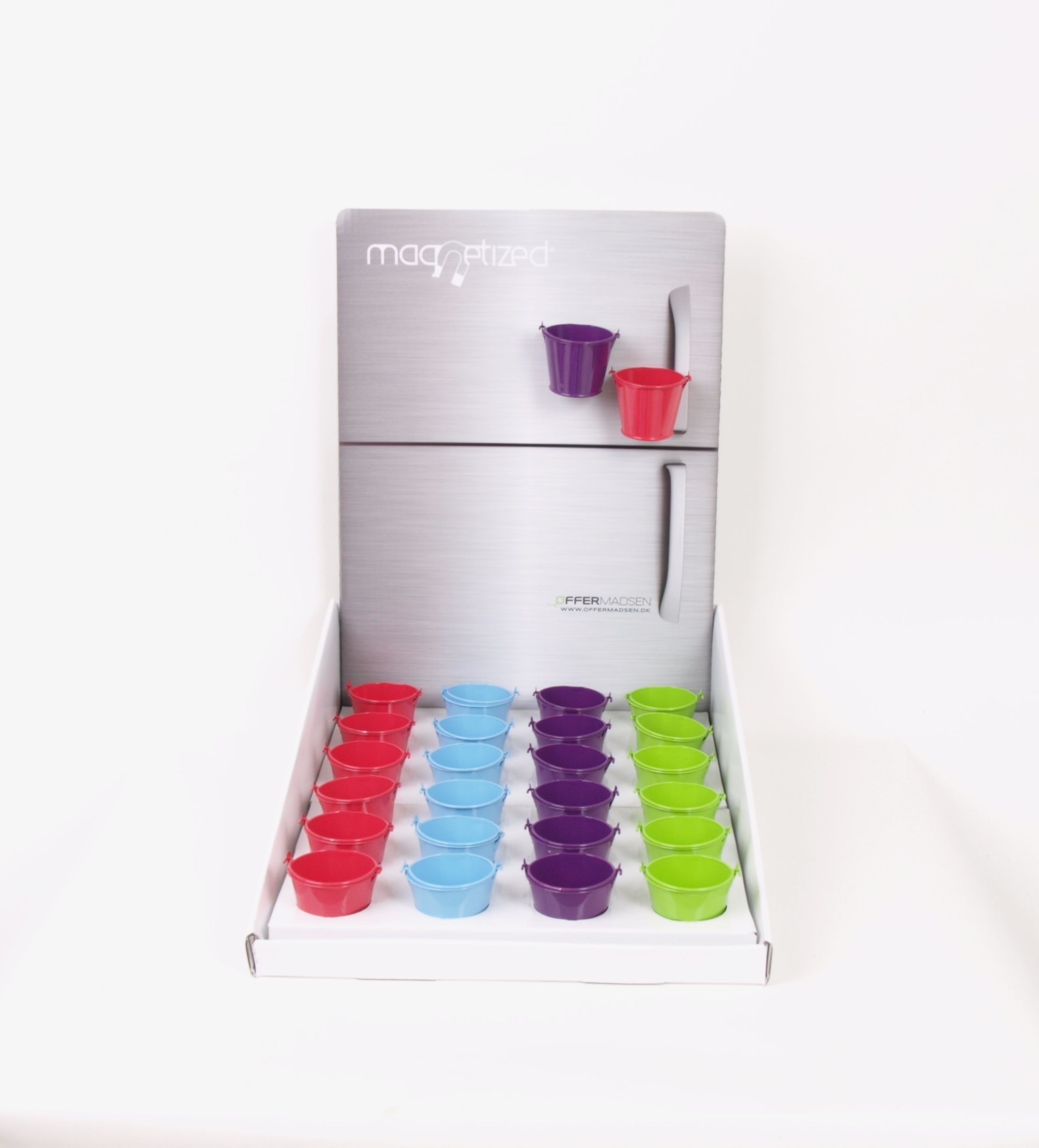 Magnetized Zinc Bright color in Display excl. plants, D 6