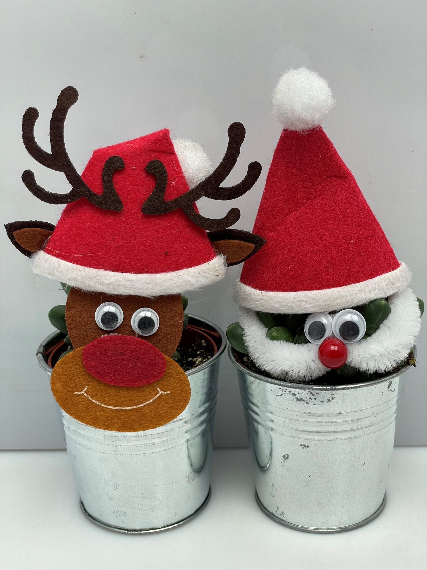 953 50%Kerstman+50%Reindeer vet zink6,5cm Engeland, D 7,5 cm