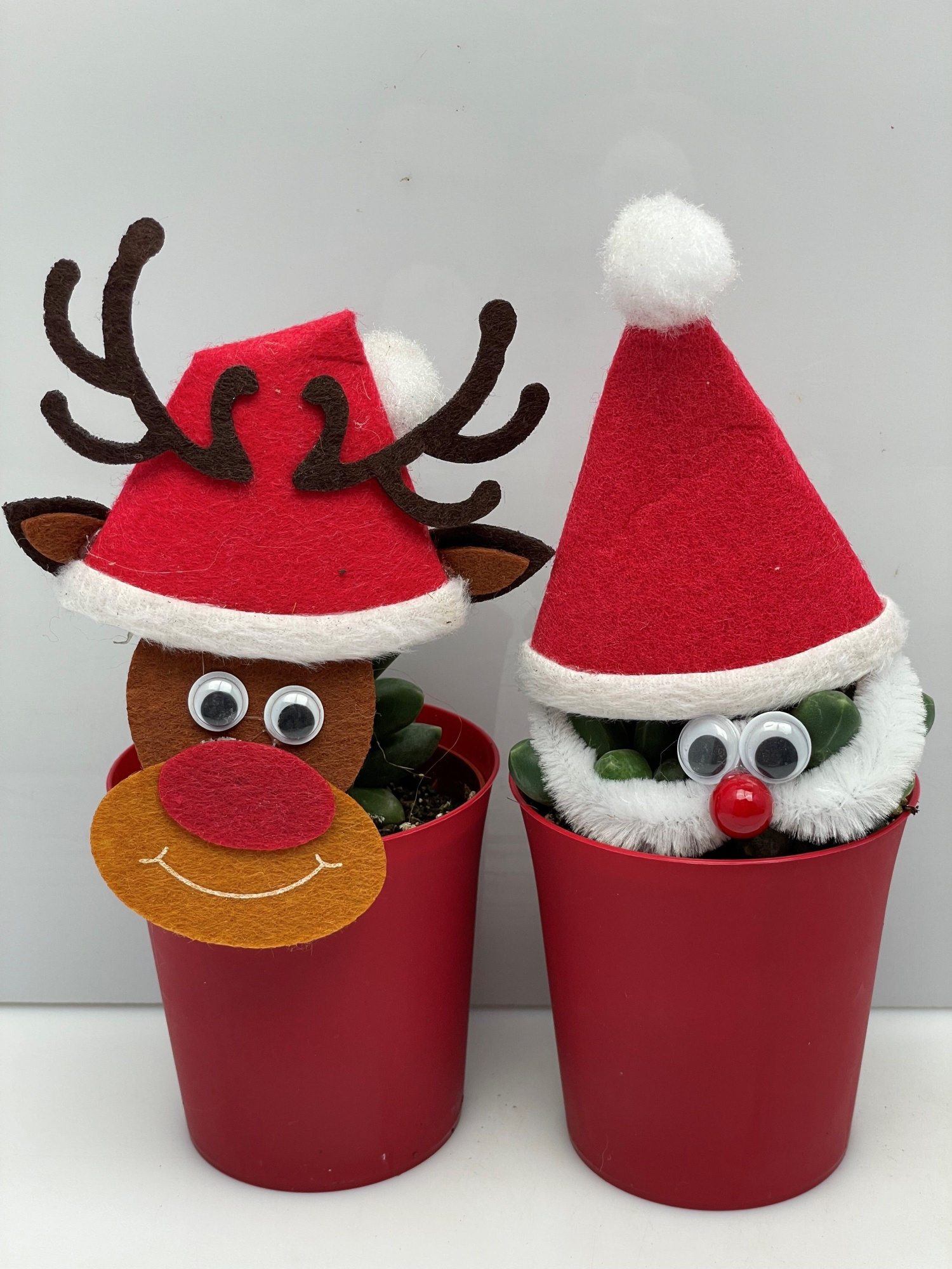 955 50%Kerstman+50%Reindeer vet kerstpot6,5cm Engeland, D 7,5 cm