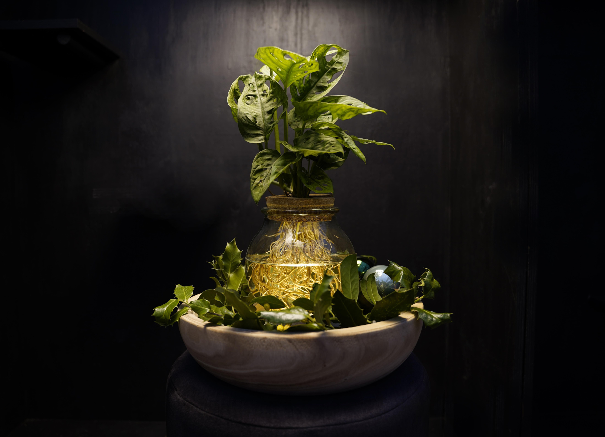 Christmas | Intenz mix in Bolglas + LED - levertijd: 24 u, D 12 cm